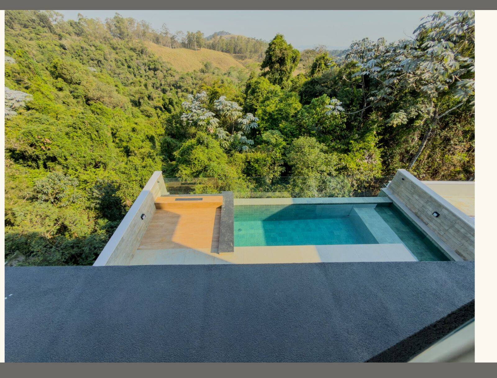 #26 - Casa para Venda em Santana de Parnaíba - SP