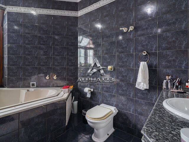 #34 - Casa para Venda em Santana de Parnaíba - SP