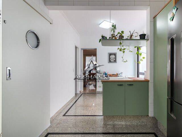 Casa para Venda em Santana de Parnaíba - 4