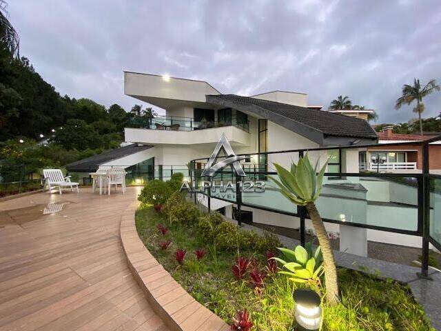 #39 - Casa para Venda em Santana de Parnaíba - SP