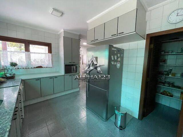 Casa para Venda em Santana de Parnaíba - 4